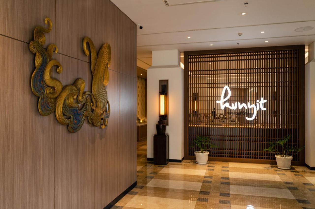 Prime Park Hotel & Convention Lombok Mataram Exterior photo